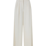 Calça de Alfaiataria com Pregas